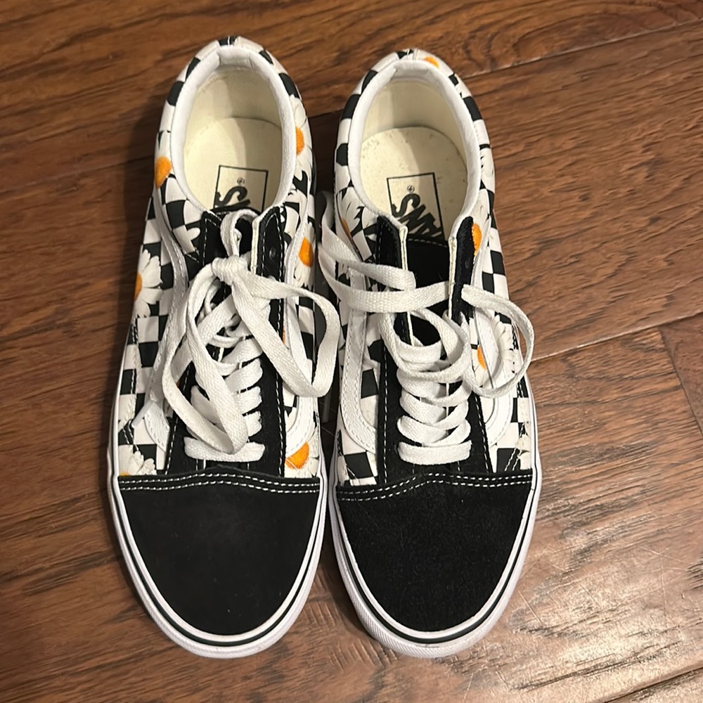 Vans Old Skool Love Me/Love Me Not 9